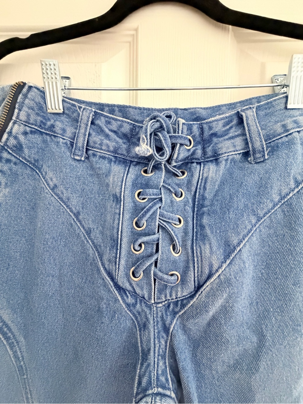 SHEIN Light Blue Lace-Up High Rise Jeans